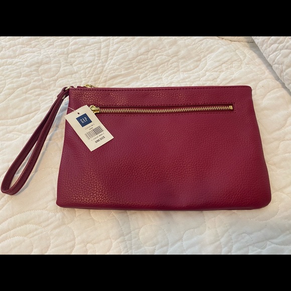 GAP Handbags - NWT GAP red clutch